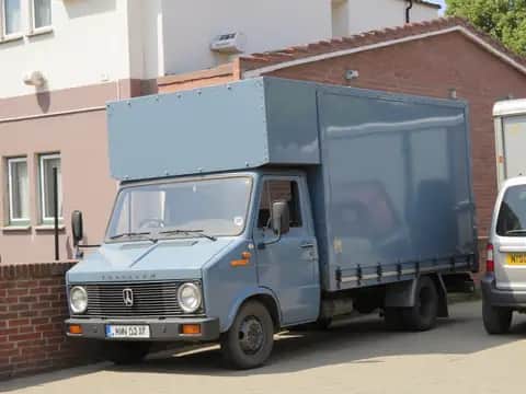 IVECO DAILY I 40-8 V