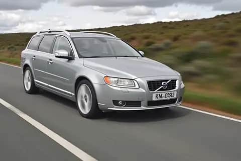 VOLVO V70 III 2.0