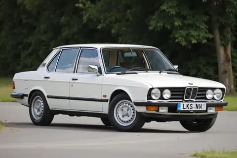 BMW 5-SERIE 520 i
