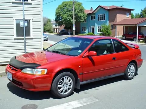 HONDA ACCORD V 2.2 i ES