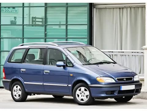 HYUNDAI TRAJET 2.0