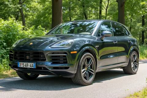 PORSCHE CAYENNE 4.8 Turbo