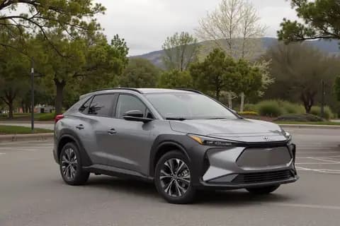 TOYOTA BZ4X EV (YEAM15)