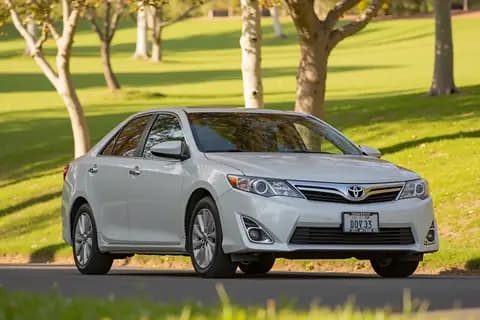 TOYOTA CAMRY 2.4 Hybrid