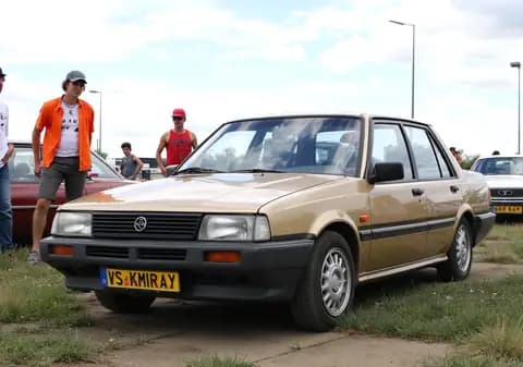 TOYOTA COROLLA 1.3