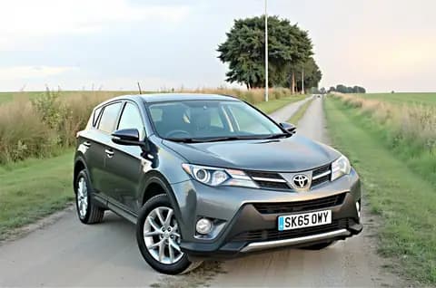 TOYOTA RAV 4 III 2.2 D 4WD