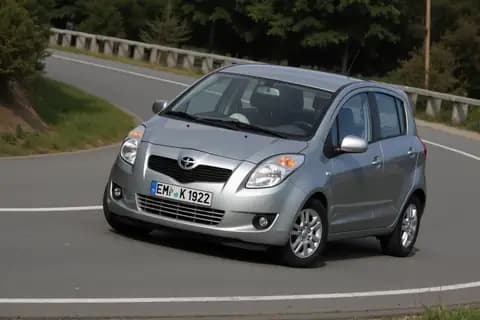TOYOTA YARIS 1.0
