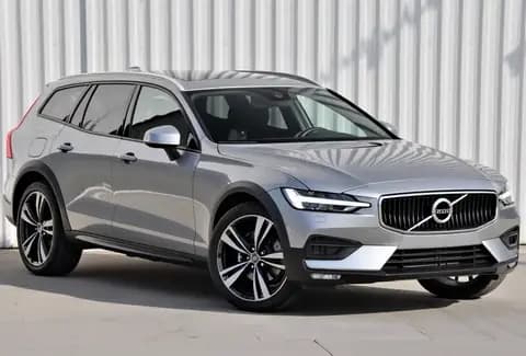 VOLVO V60 II CROSS COUNTRY B4 Mild-Hybrid AWD