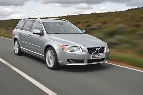 VOLVO V70 III 2.0