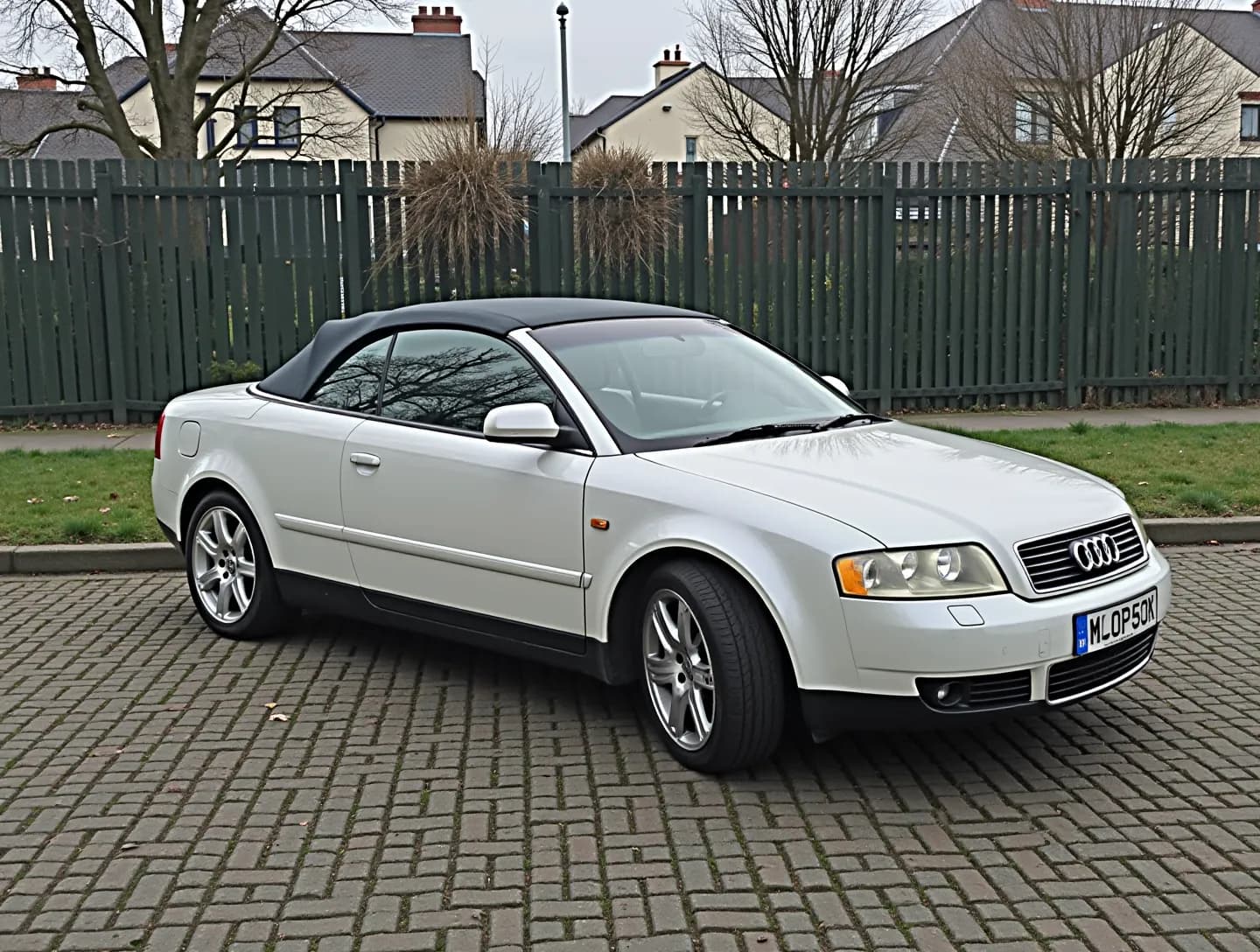 AUDI CABRIOLET 1.9 TDI