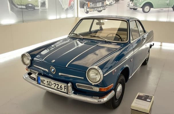 BMW 700 0.7