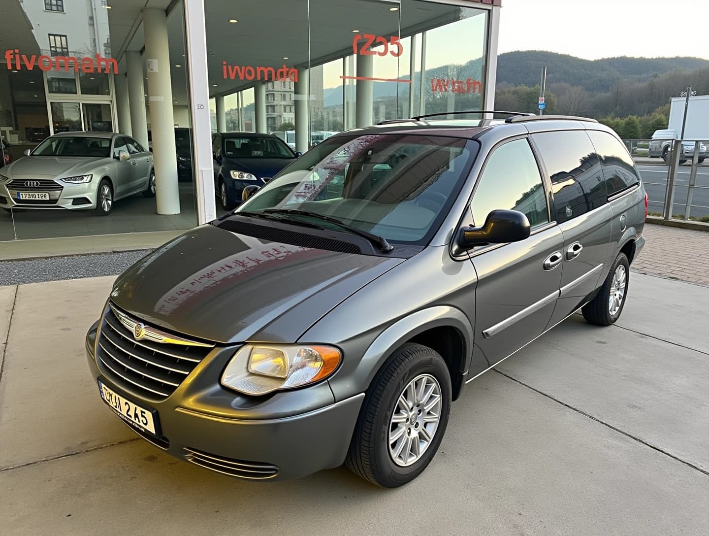 CHRYSLER VOYAGER IV 3.8