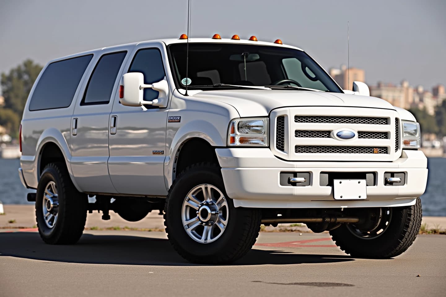 FORD USA EXCURSION 6.8