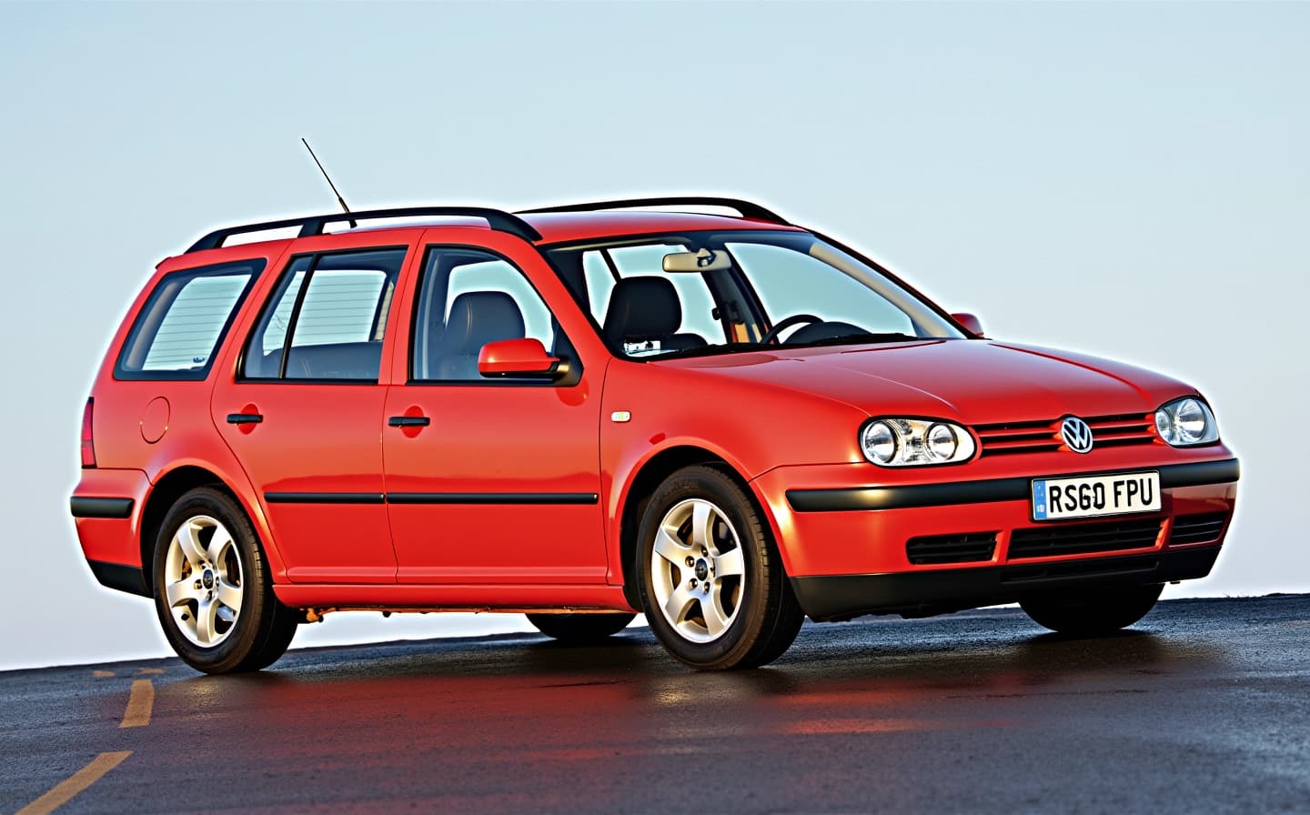 VOLKSWAGEN GOLF III VARIANT 2.0