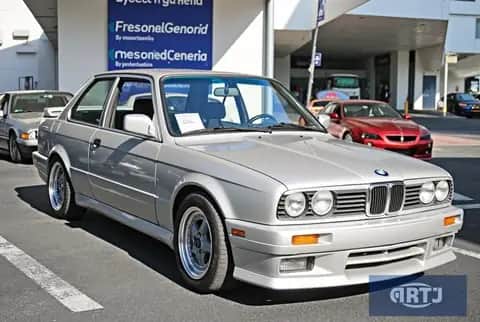 BMW 3-SERIE 318 i