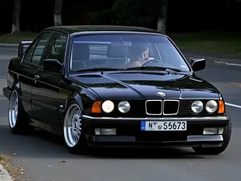 BMW 7-SERIE 735 i