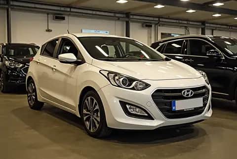 HYUNDAI i30 1.6 CRDi