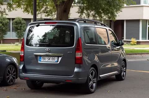 PEUGEOT EXPERT 2.0 HDi 130 4x4