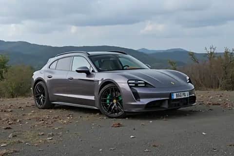 PORSCHE TAYCAN CROSS TURISMO 4