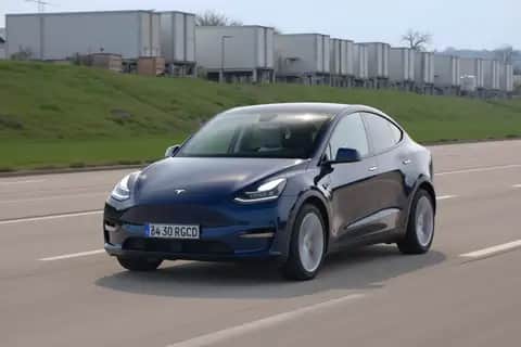 TESLA MODEL Y EV