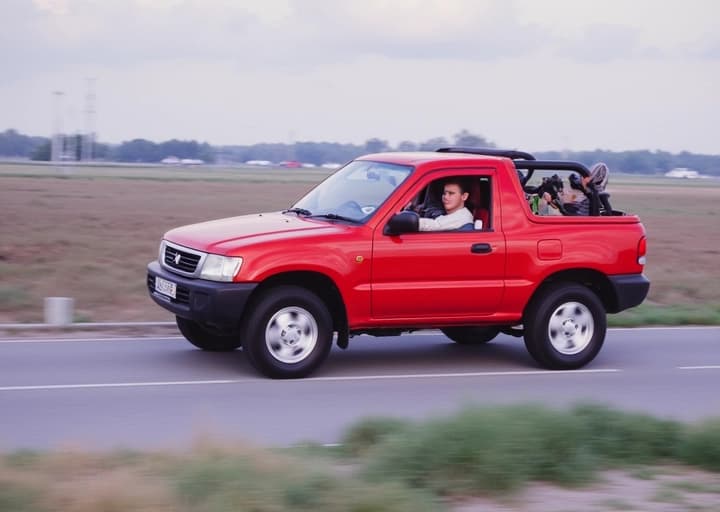 MITSUBISHI PAJERO II CANVAS TOP 3.0 V6